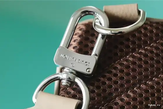 Slingbag Pilot VUITTON LOUIS 0508